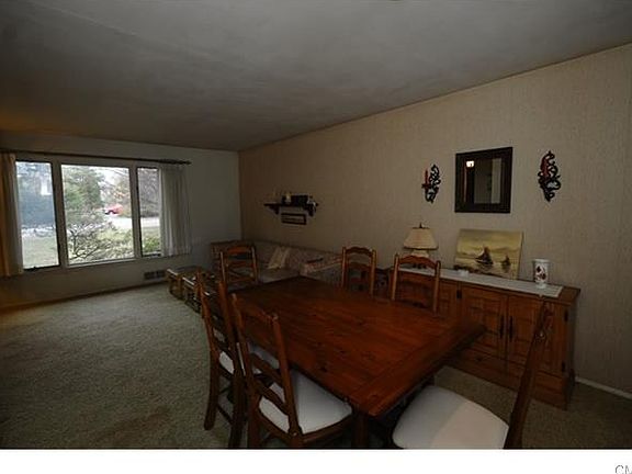 Open living & Dining area