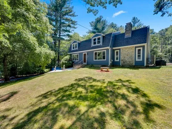77 Larned Rd, Oxford, MA 01540