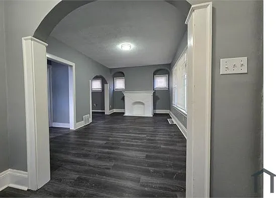 12008 Continental Ave — Photo 3