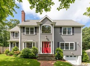 27 Lorraine Ter, Arlington, MA 02474