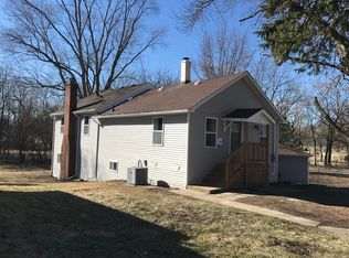 237 Simms St, Aurora, IL 60505