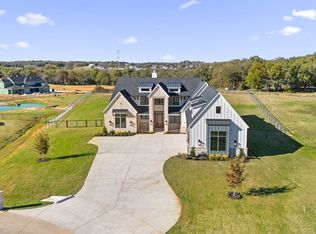 1070 Browning Rd, Argyle, TX 76226