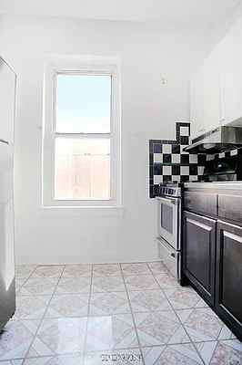 Rented by Town Residential | media 17