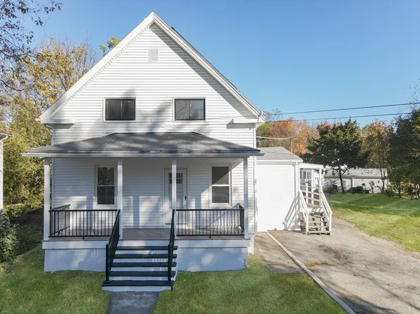 21 Irving St, Bellingham, MA 02019