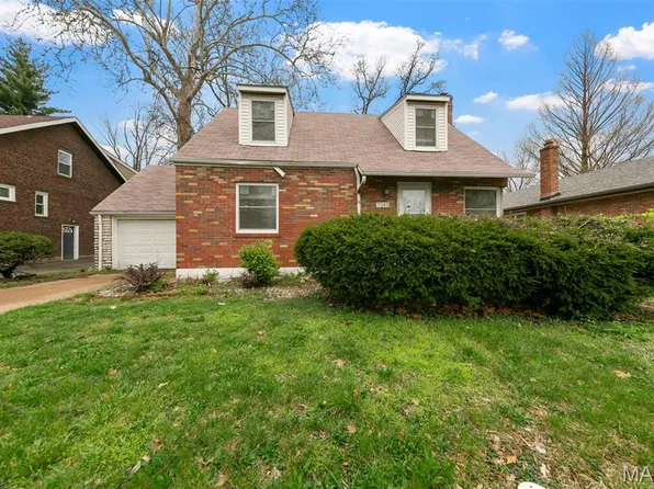 7245 Saint Andrews Pl, Saint Louis, MO 63121
