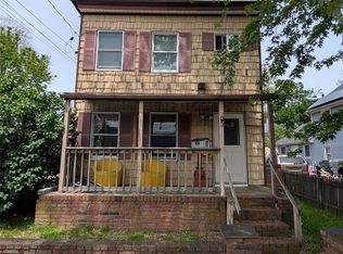 73 E 9th St, Huntington Station, NY 11746