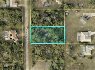914 Roosevelt Ave, Lehigh Acres, FL 33936