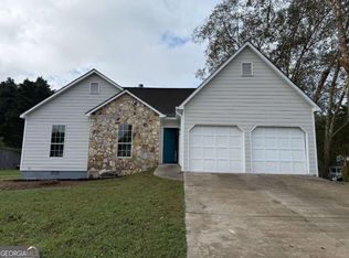 1355 Paddocks Way, Powder Springs, GA 30127