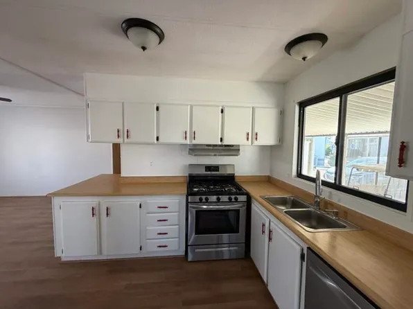 3300 E Broadway Rd Lot 121, Mesa, AZ 85204