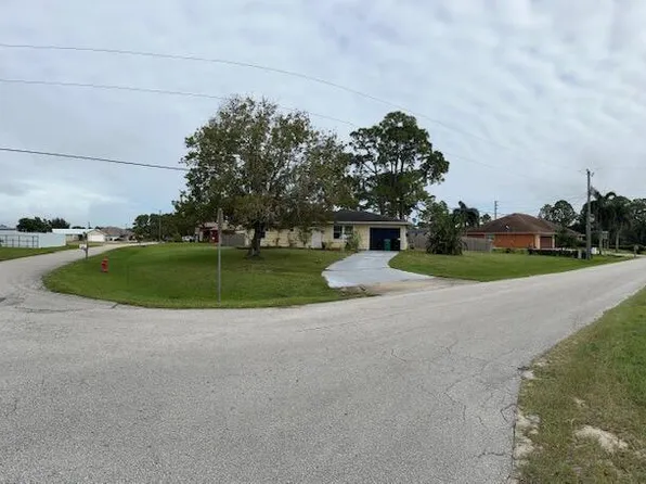 701 NW Cardinal Drive, Port St Lucie, FL 34983
