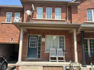 102 Ocean Ridge Dr, Brampton, ON L6R3M1