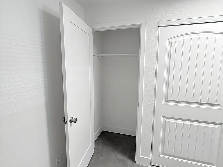 17910 SE Division St #4 — Photo 2