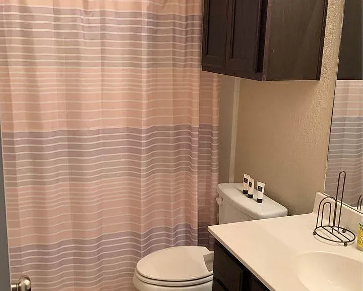 2801 Curtis Dr — Photo 9