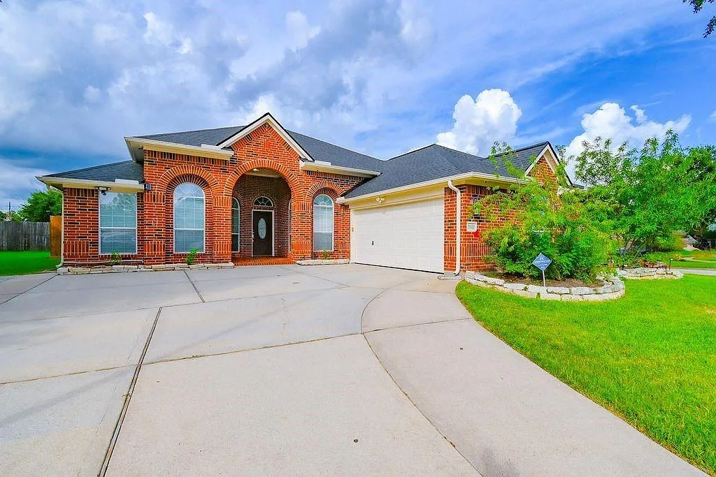 Building Photo - 7011 Bedias Creek Ct