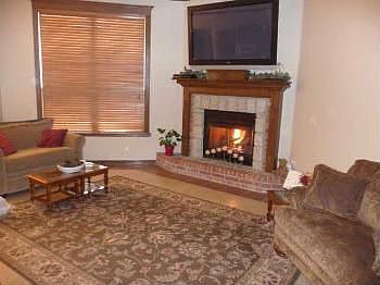 2nd image of 3808 Dove Ave