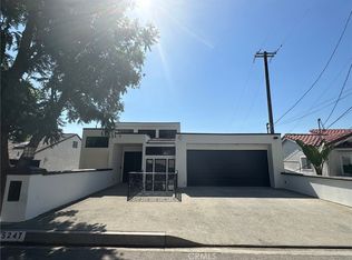 5247 Calatrana Dr, Woodland Hills, CA 91364