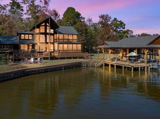 140 Half Moon Dr, Mount Vernon, TX 75457