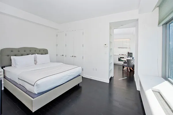 Rented by Keller Williams NYC | media 34