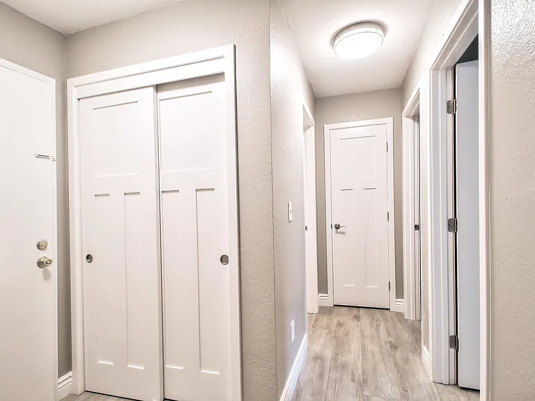2925 Sunset Way #5 — Photo 9