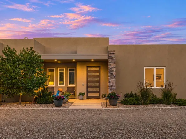 28 Kiva Ct, Sandia Park, NM 87047