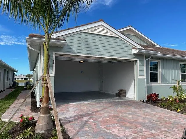 1181 Enbrook Loop — Photo 17
