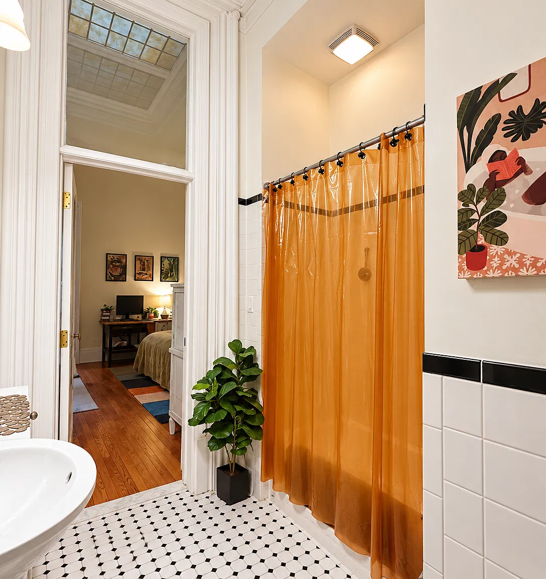 1 bed, 700 sqft, $1,950 — Photo 3