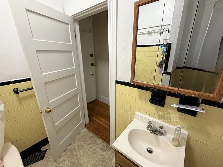 1381 Commonwealth Ave #6 — Photo 23