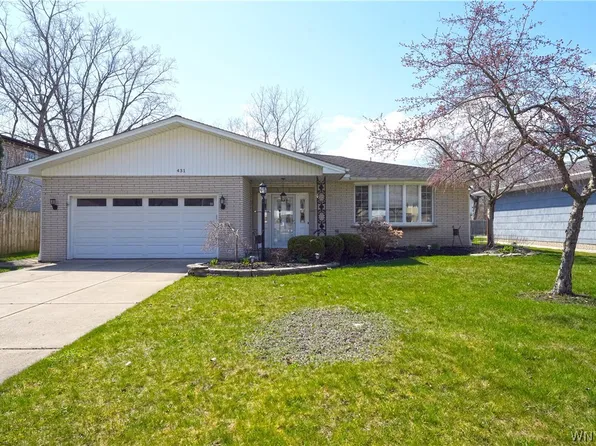 431 Vine Ln, Amherst, NY 14228