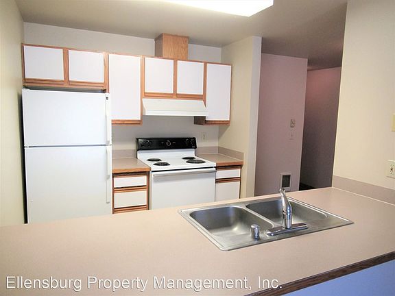 4th image of 802 E Juniper Ave #8529489