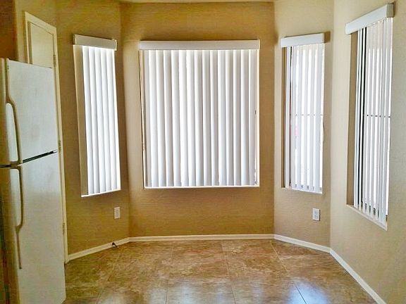 3rd image of 30626 N Sunray Dr