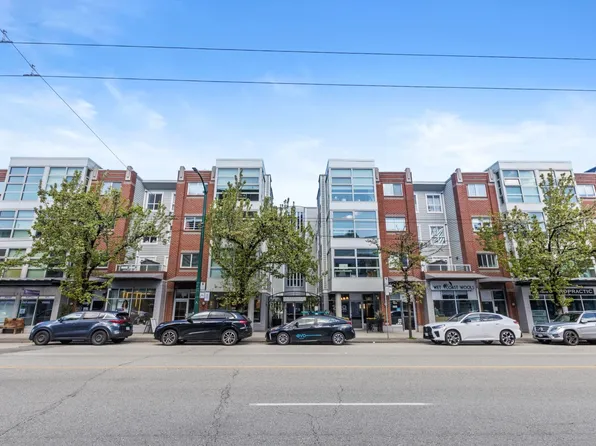2929 W 4th Ave #402, Vancouver, BC V6K 4T3
