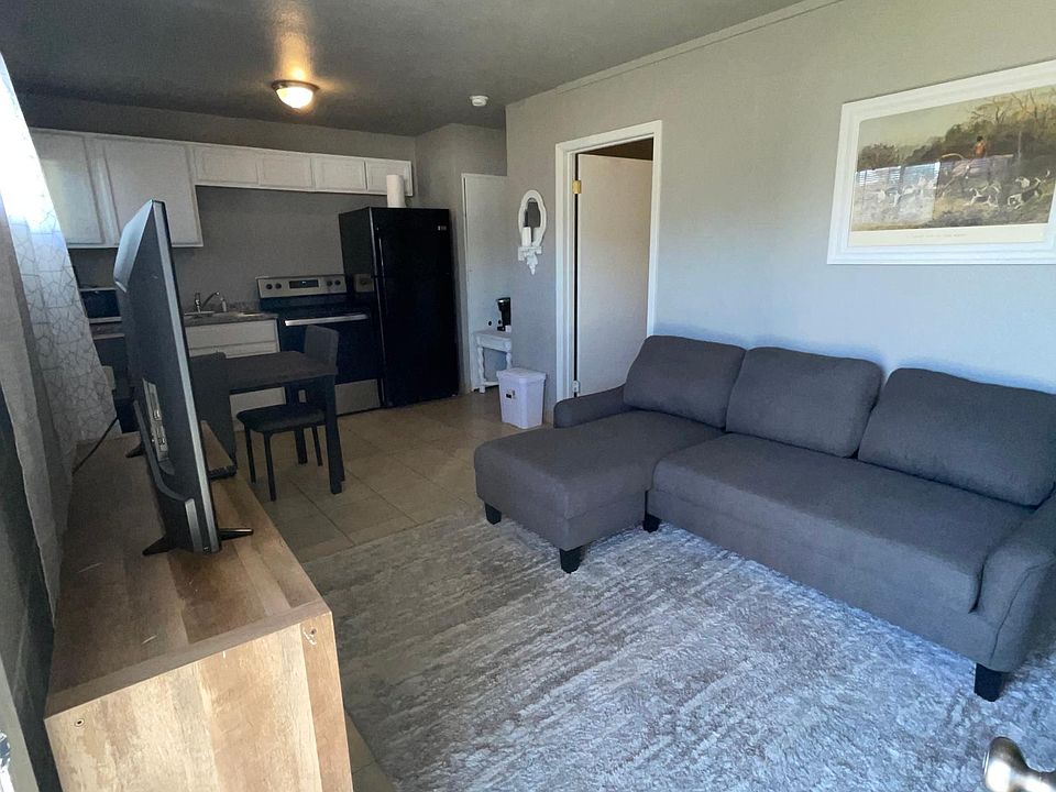 1st image of 311 E Bryce Dr #8