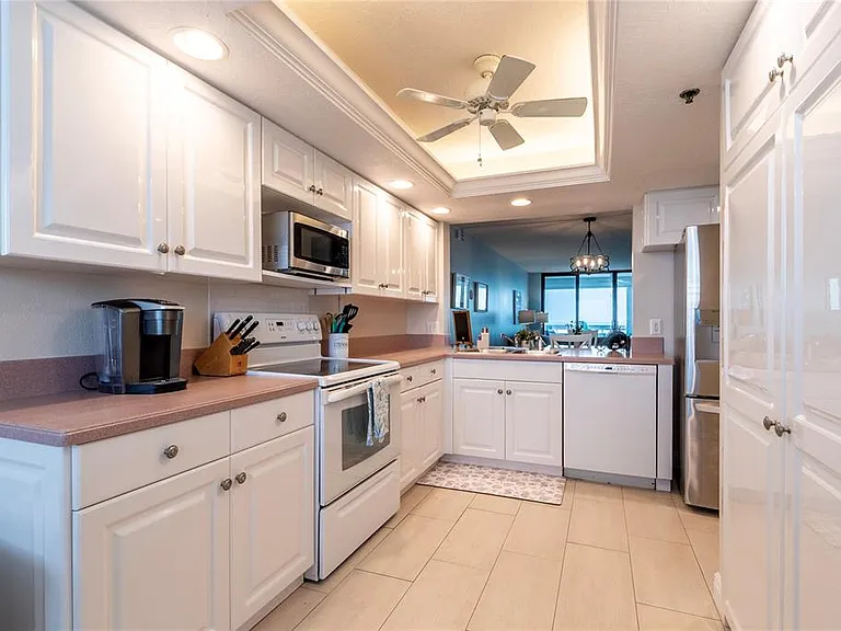 17900 Gulf Blvd #11C — Photo 26