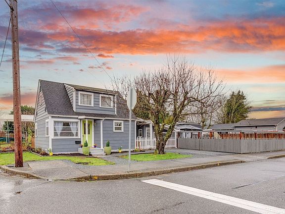 2nd image of 1828 8th Street