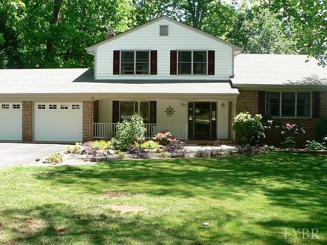 1st image of 742 Lake Vista Dr