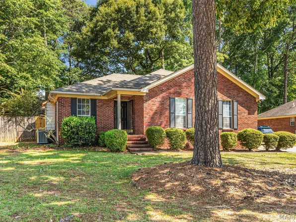 55 Honeysuckle Ct, Alexander City, AL 36093