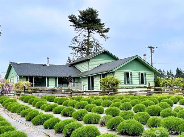 31 Brueckner Road, Sequim, WA 98382