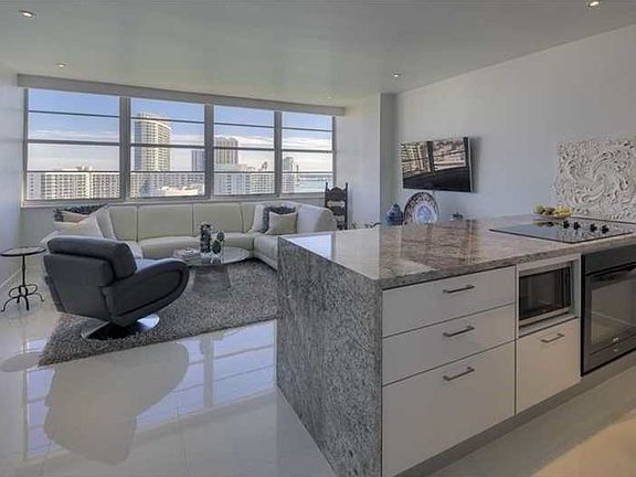 4th image of 20 Island Ave APT 1515