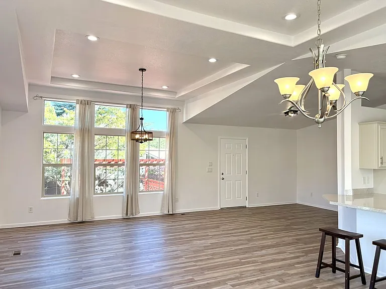 105 Gray Mountain Dr — Photo 5