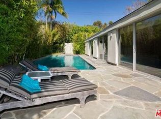 12727 W Sunset Blvd, Los Angeles, CA 90049