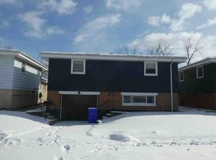 4609 Fishermans Ter, Lyons, IL