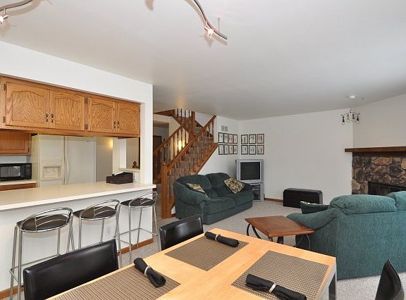 Dining/Living Room
