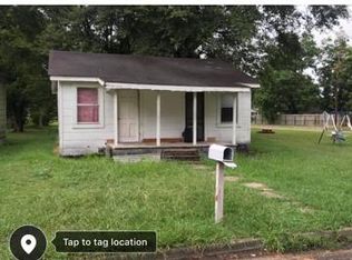 134 Milam St, Leland, MS 38756