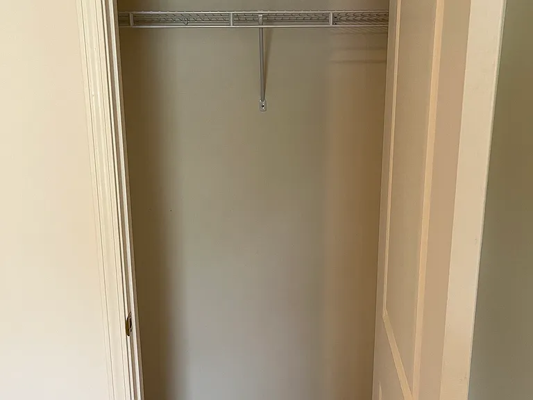280 McGrain St #9 — Photo 4