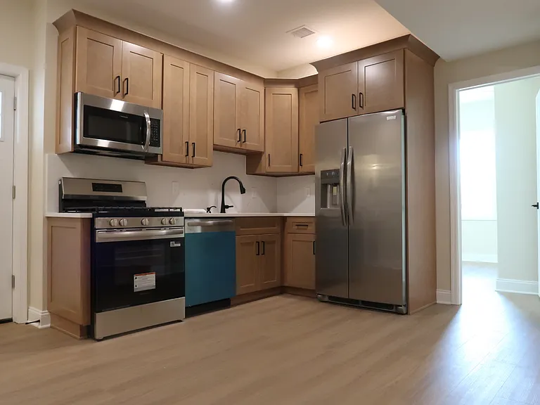 30 Edison St #30A — Photo 26