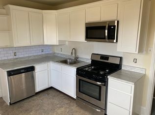 28 E 5th St, Lansdale, PA 19446