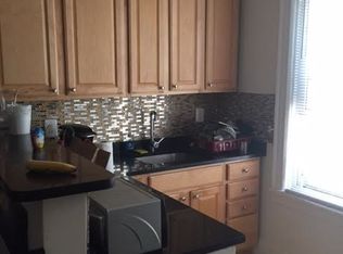 2567 33rd St, Astoria, NY 11102