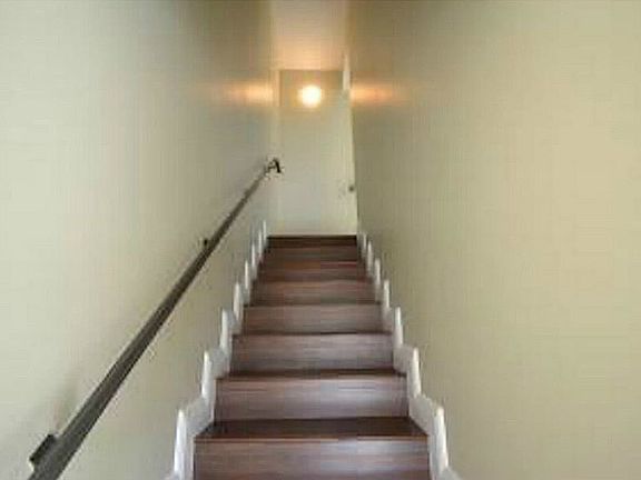 4th image of 2745 NE 184th Way