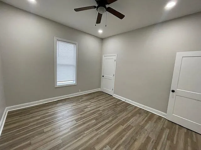 1045 Ayers St — Photo 12