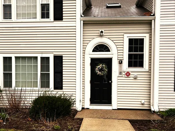 50 Brookside Drive N unit3, Exeter, NH 03833